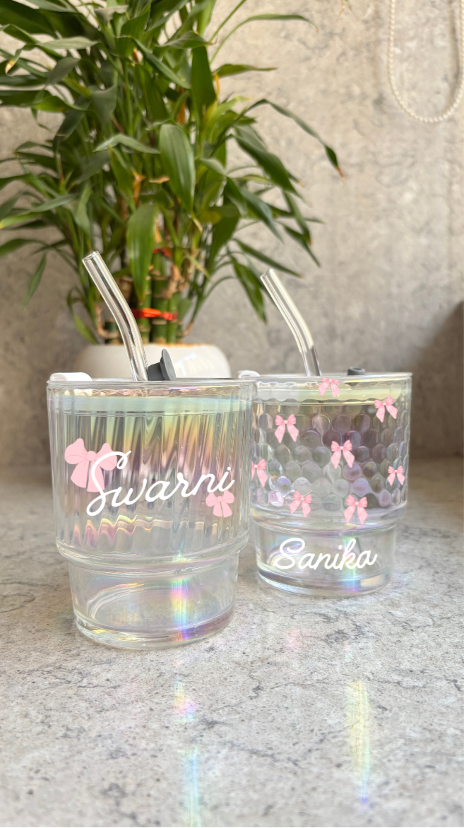 BYD Holographic Sipper